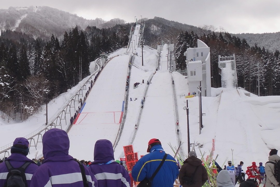 ⛷️ 하나와 스키장 이미지 6